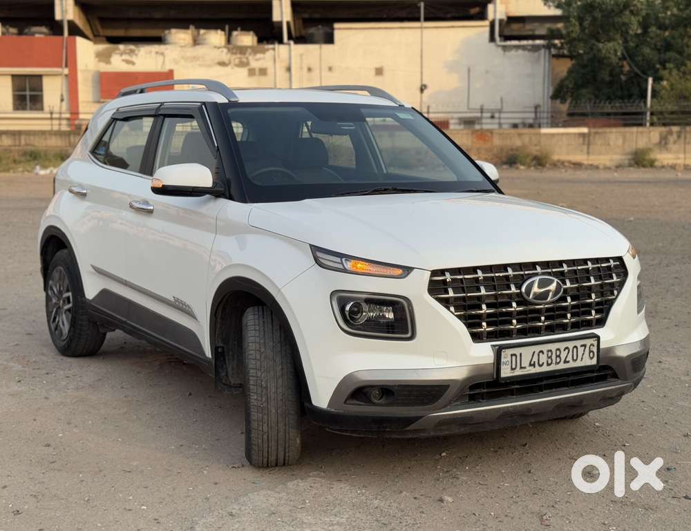 Hyundai Venue Sx Dual Tone Diesel, 2022, Diesel