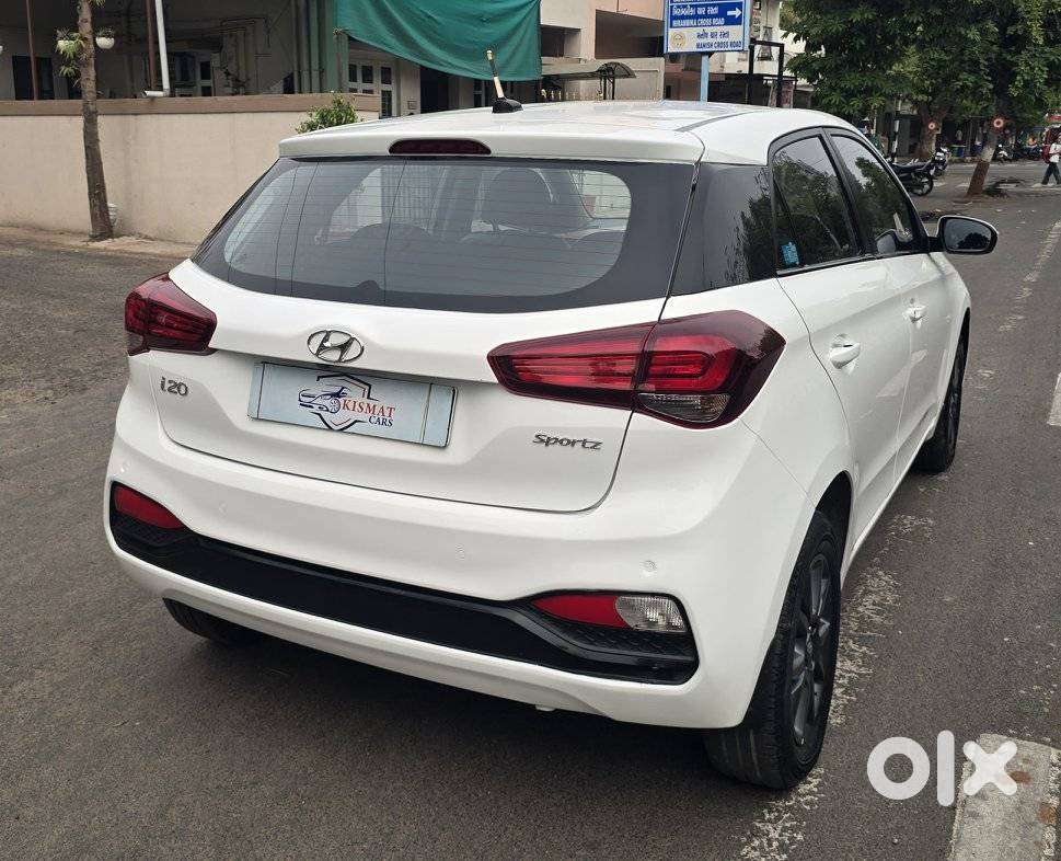 Hyundai Elite I20 Sportz Plus, 2021, Petrol