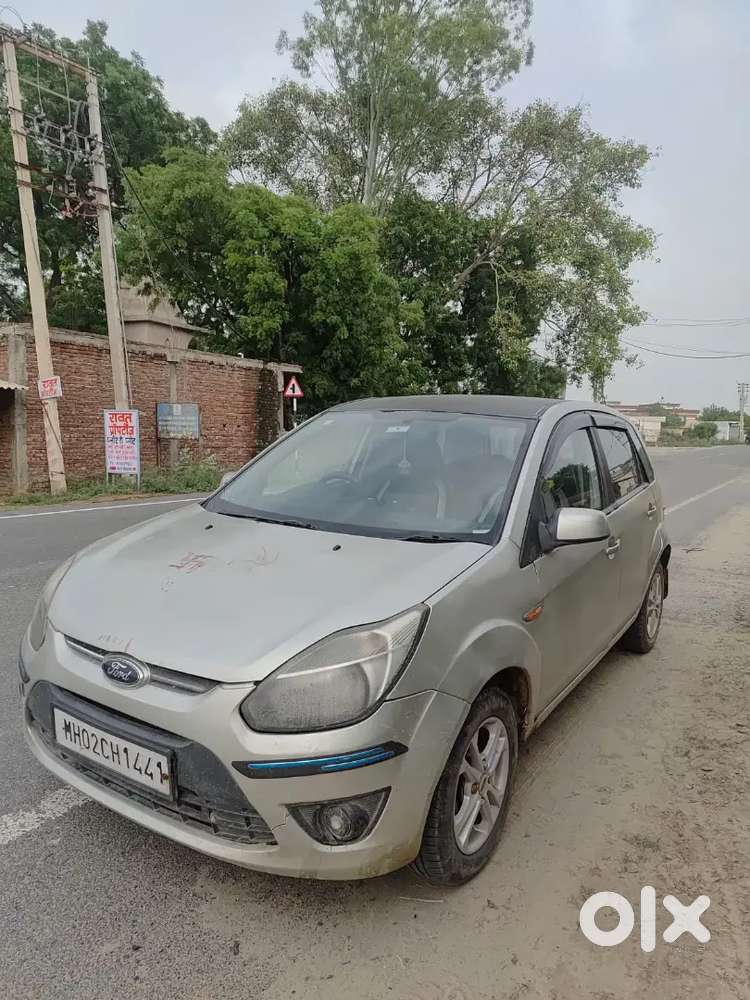 Ford Figo Petrol Lxi 2012 Odometer