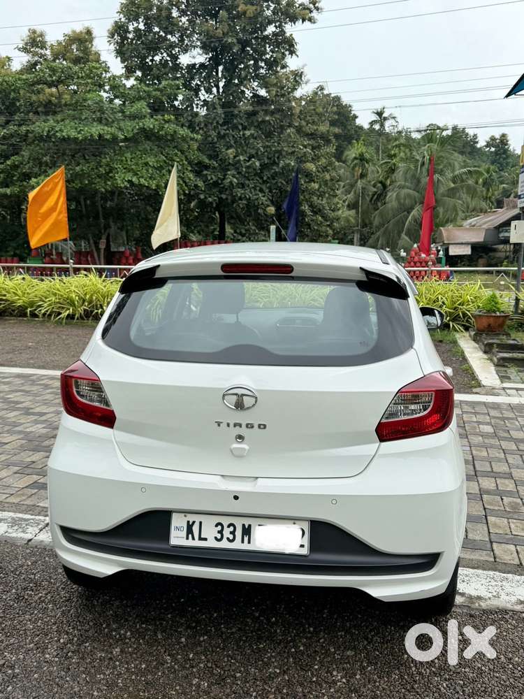 Tata Tiago 1.2 Revotron Xt (o), 2020, Petrol