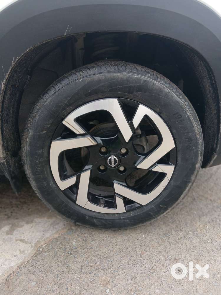 Nissan Magnite Tekna Ez Shift, 2024, Petrol