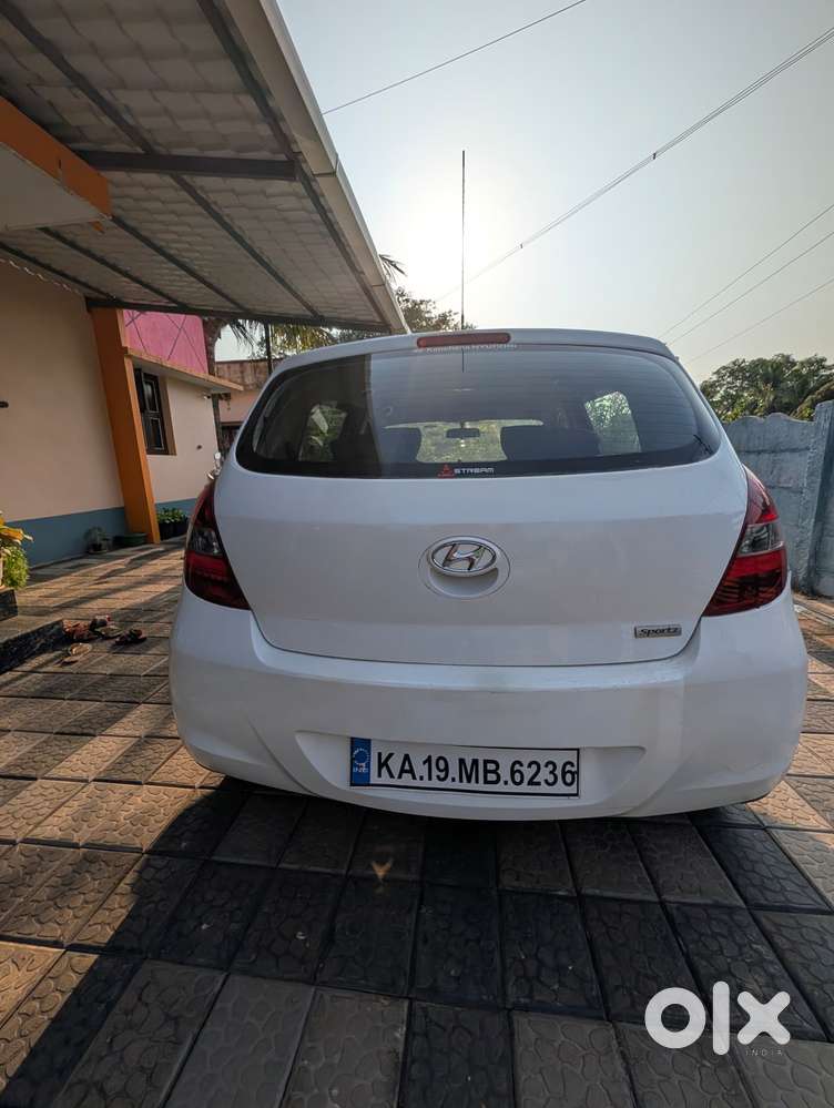 Hyundai I20