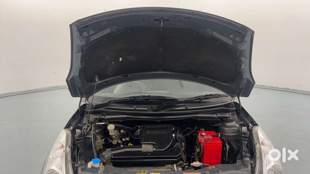 Maruti Suzuki Swift Vvt Vxi, 2014, Petrol