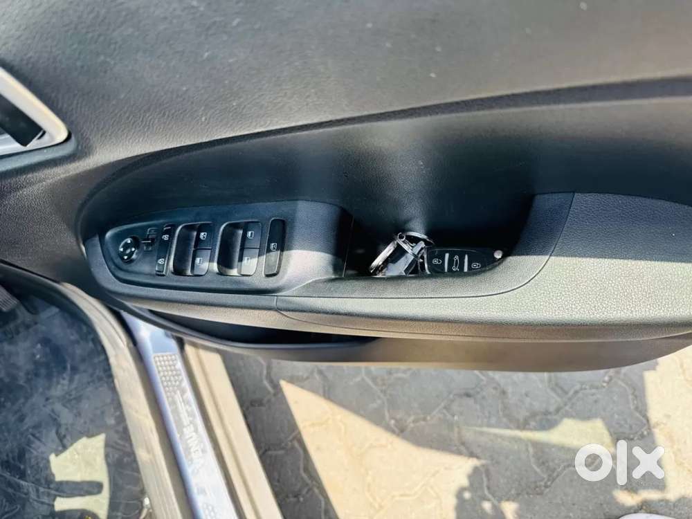 Hyundai Venue S 1.2 Petrol, 2020, Petrol