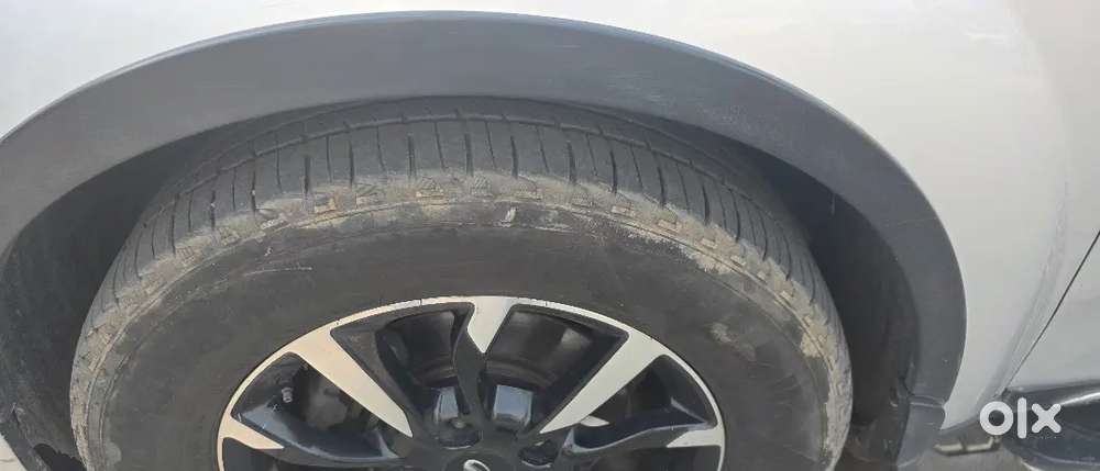 Mahindra Xuv500 2.2 W11 2020