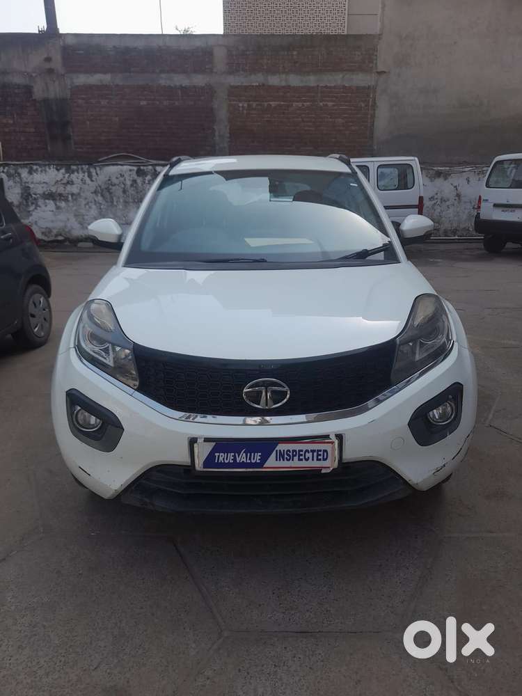 Tata Nexon 1.5 Revotorq Xz, 2019, Petrol