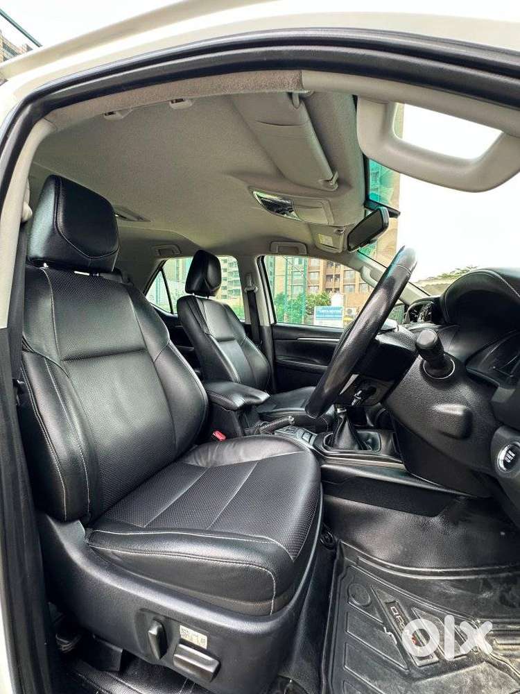 Toyota Fortuner 4x2 Mt 2.8 Diesel, 2021, Diesel