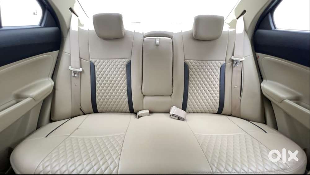 Maruti Suzuki Dzire 1.2 Zxi Amt, 2019, Petrol