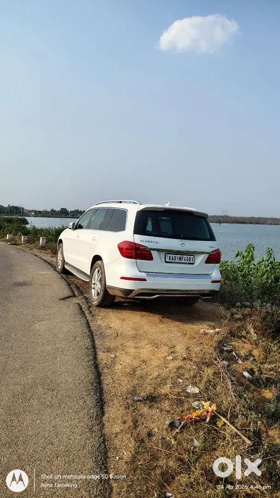 Mercedes Benz Gl 350 2015 Model Second Owner 25 Lacs