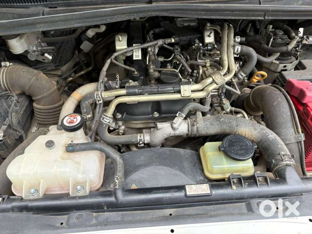 Toyota Innova Crysta 2.4 G Mt, 2017, Diesel