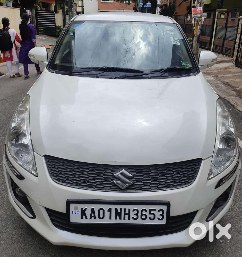 Maruti Suzuki Swift Vxi + Manual, 2015, Petrol