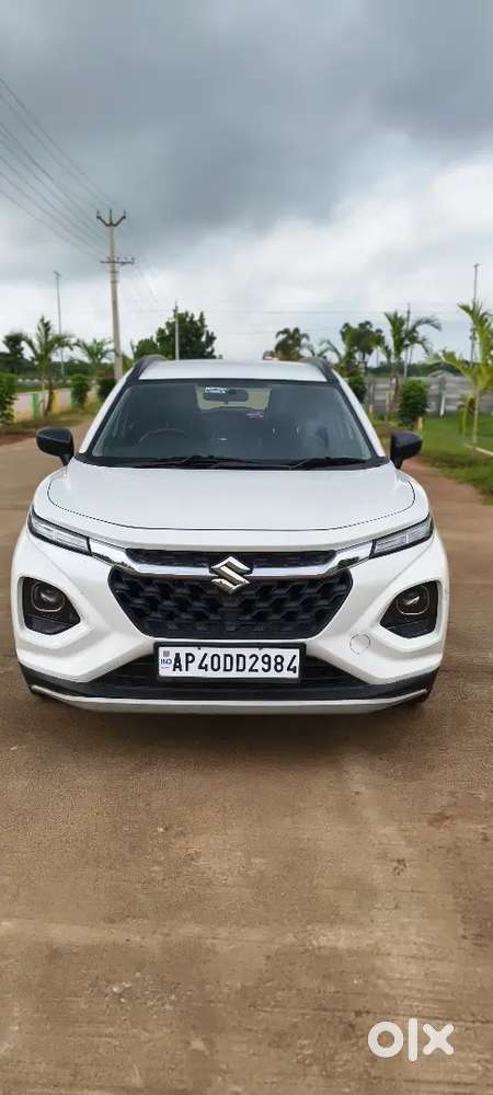 Maruti Suzuki Fronx Sigma Cng
