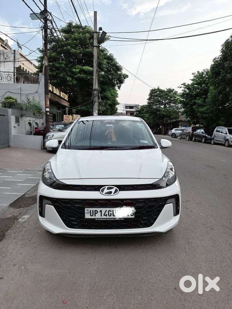 Hyundai Aura 1.2 Sx Cng, 2025, Cng & Hybrids
