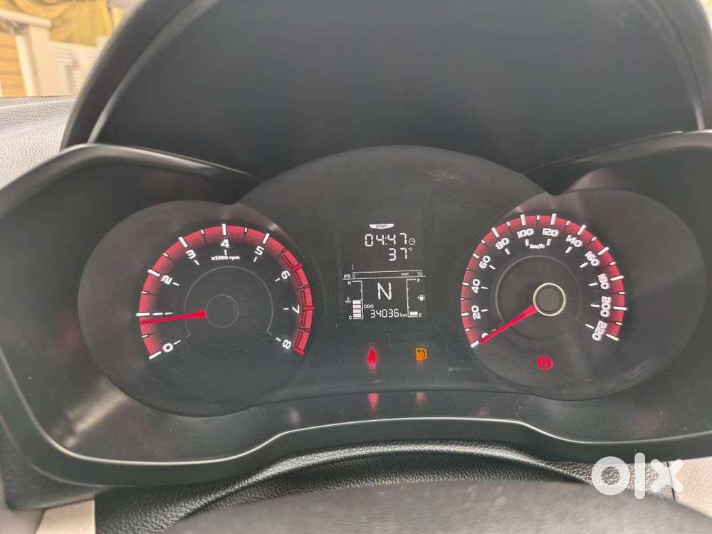 Mahindra Xuv300 W6, 2019, Petrol