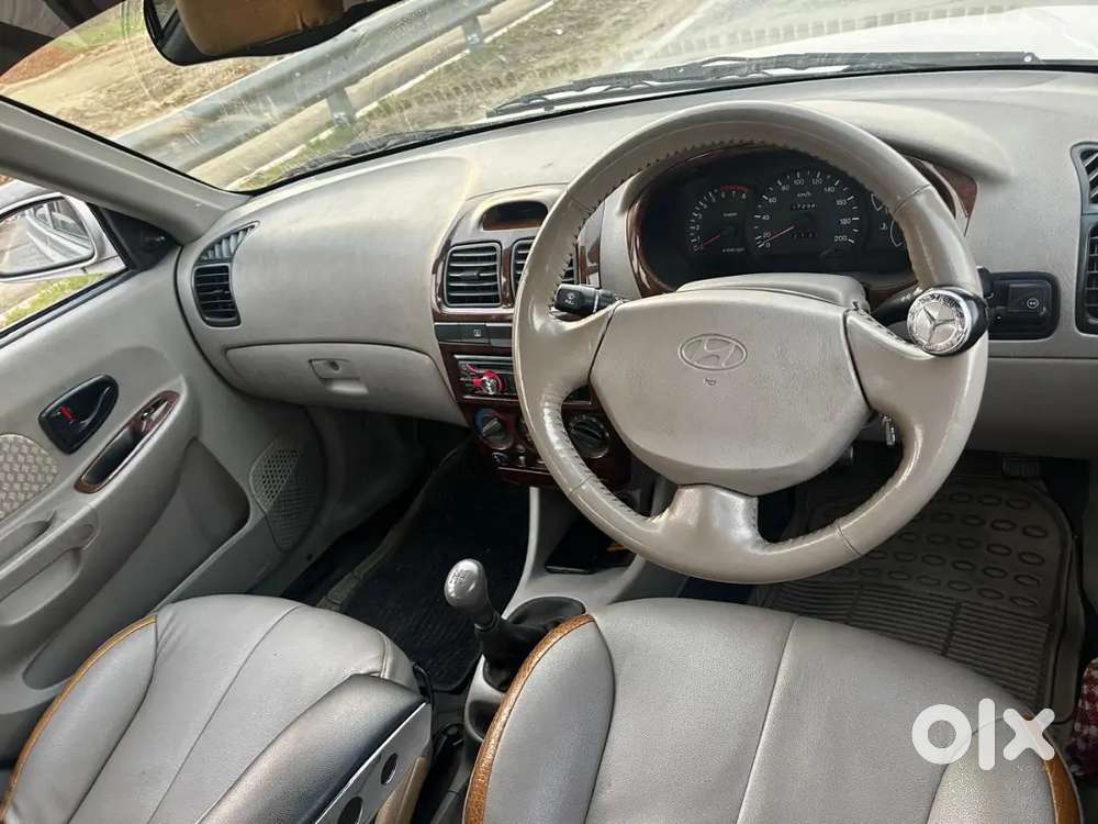 Hyundai Accent 2013