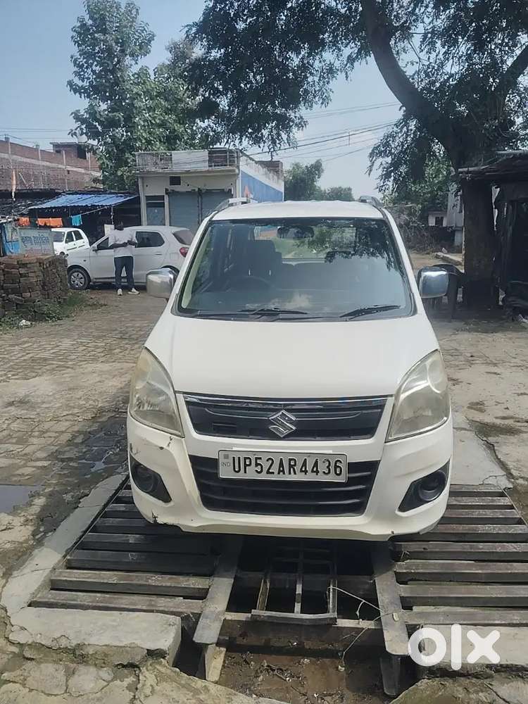 Gaadi Me Koi Kaam Nahi Hai