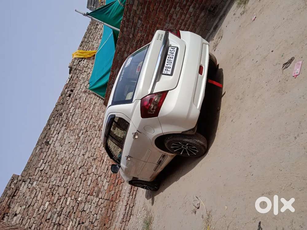 Maruti Suzuki Dzire Tour 2015