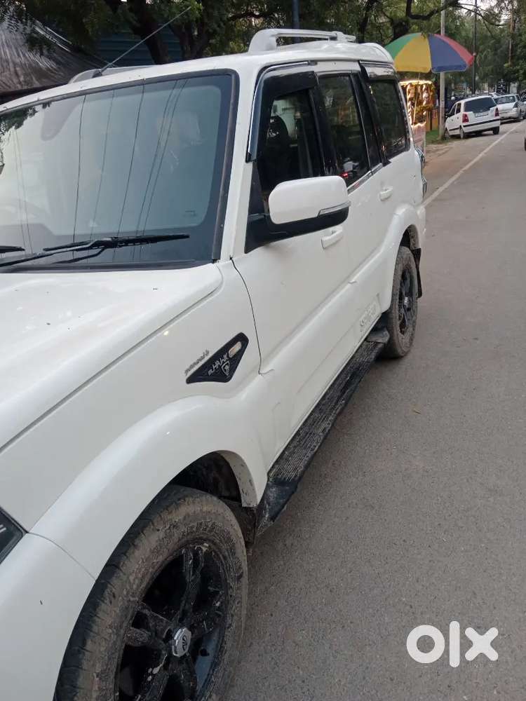 Mahindra Scorpio 4wd 2016