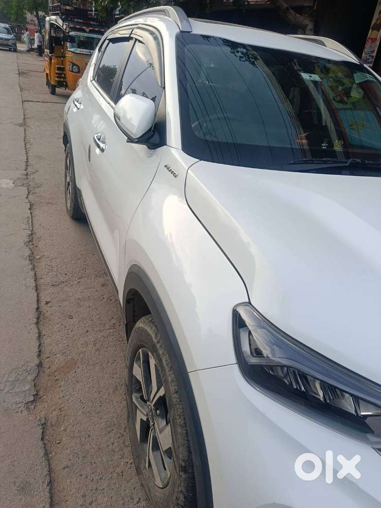 Kia Sonet 1.5 2024 Automatic