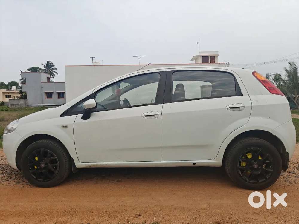Fiat Grande Punto 2014 Diesel 83000 Km Driven