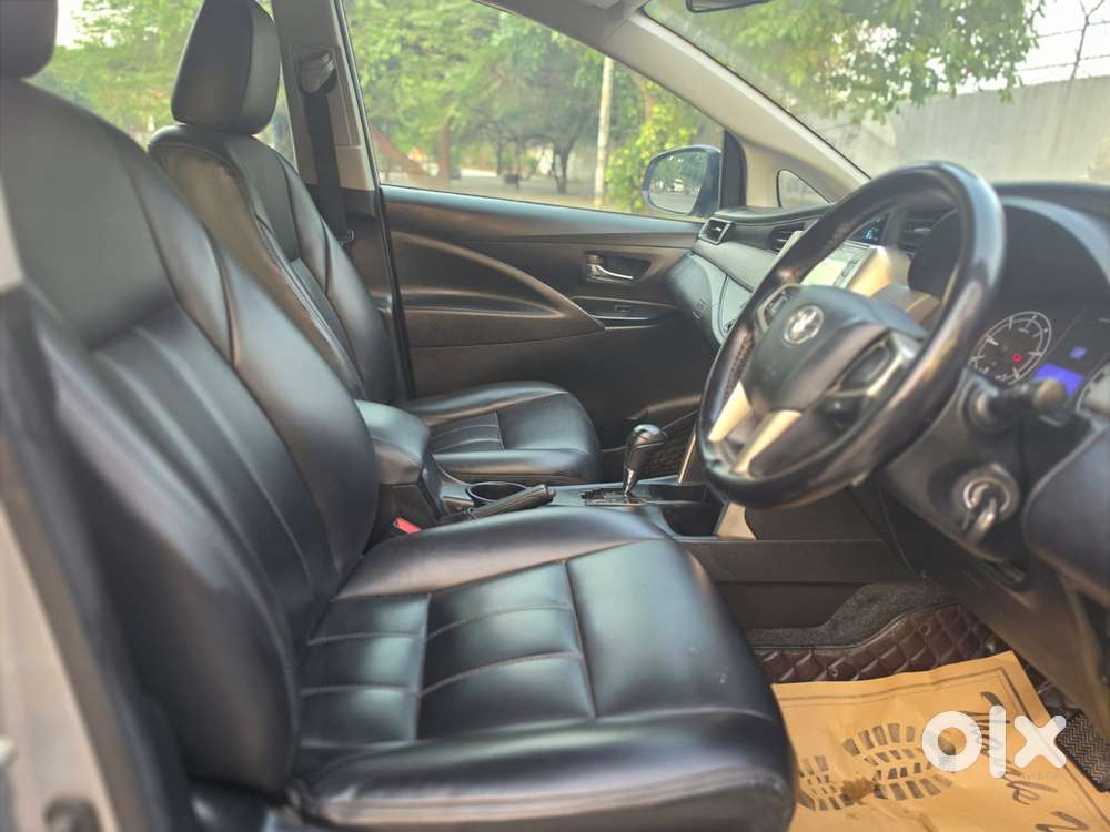 Toyota Innova Crysta [ ] 2.4 Gx At 7 Str, 2021, Diesel