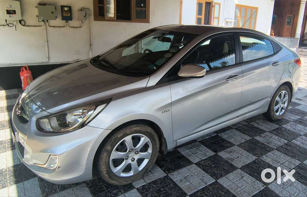 Hyundai Fluidic Verna 2011 Petrol Well Maintained