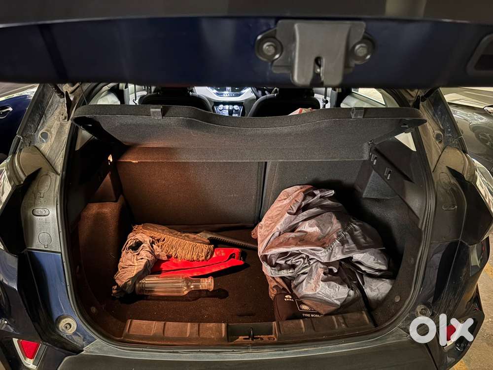 Tata Nexon 2023 Petrol