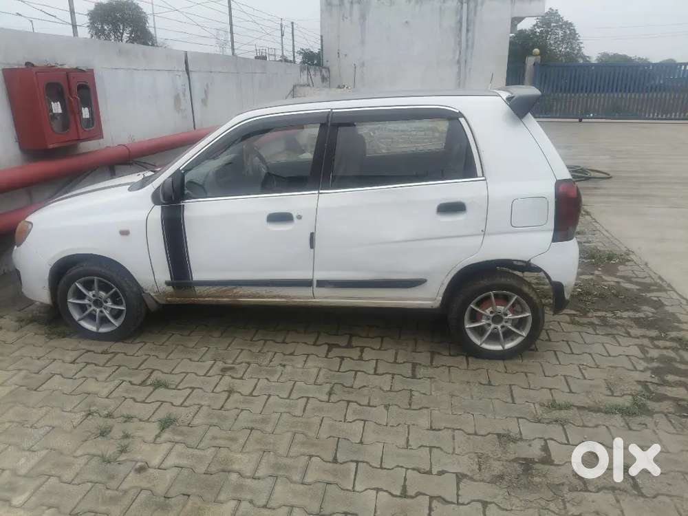 Muje New Car Leni Car Me Koi Kami Nahi Hea