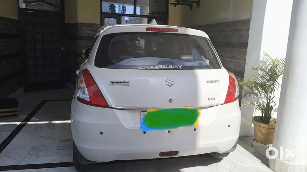 Maruti Suzuki Swift 2017 Petrol 42300 Km Driven Excellent Condition