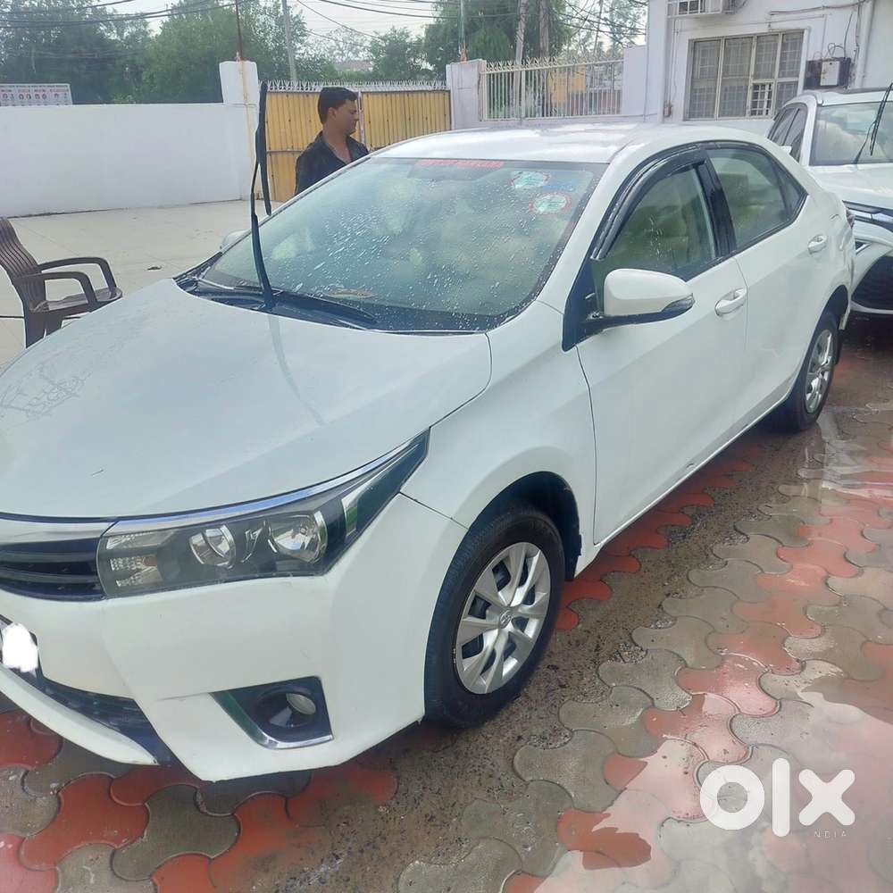 Toyota Corolla Altis 2016 Petrol Ias Office Driven