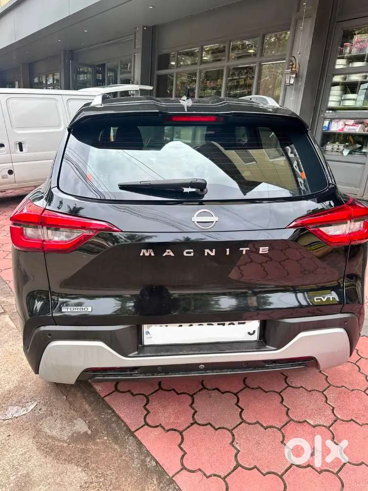 Nissan Magnite Cvt 2025 // Low Run 1 // Yr Old