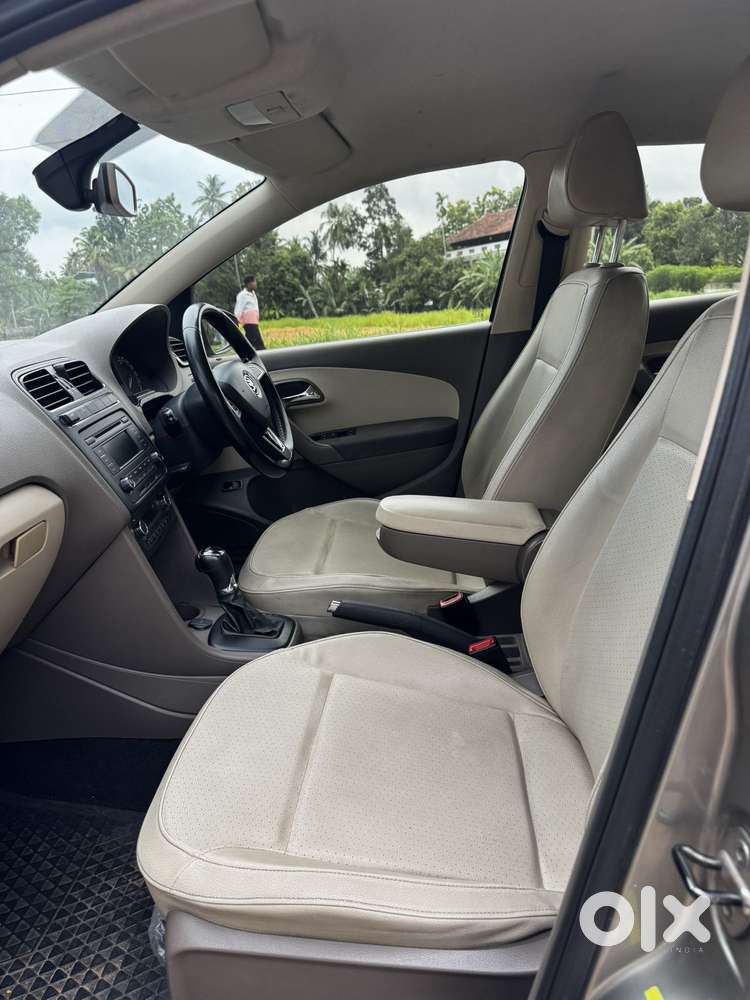 Skoda Rapid [2016-2020] 1.5 Style Plus Tdi At, 2016, Diesel