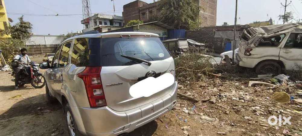 Mahindra Xuv500 2015 Diesel 130000 Km Driven
