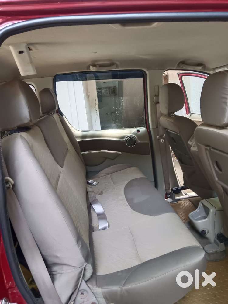 Mahindra Quanto C8, 2012, Diesel