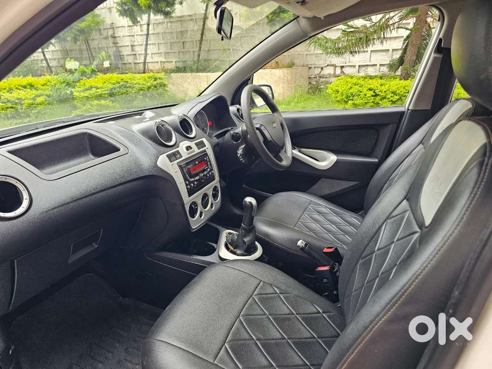 Ford Figo 1.2p Titanium Plus Mt, 2013, Petrol