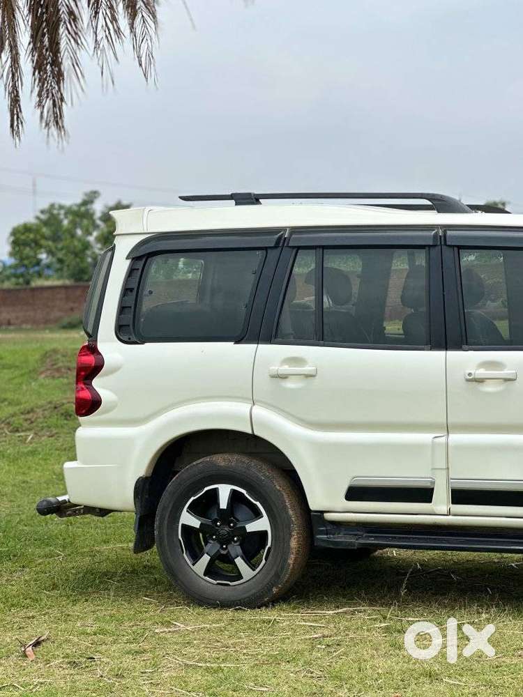 Mahindra Scorpio S11 Mt 7s, 2020, Diesel