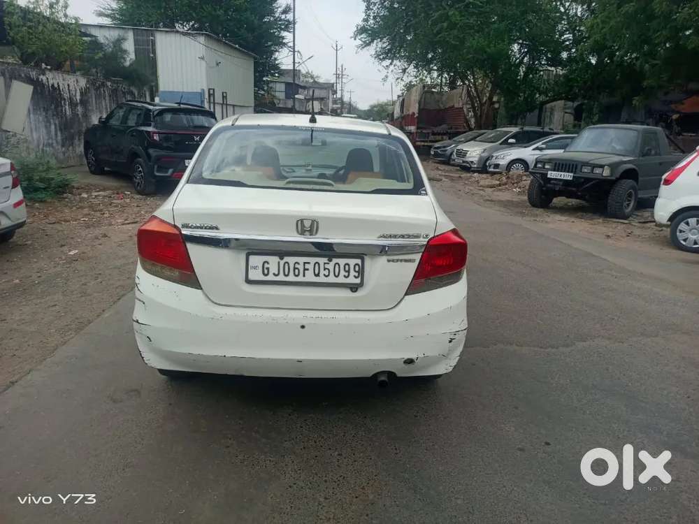 Honda Amaze 1.5 E 2013