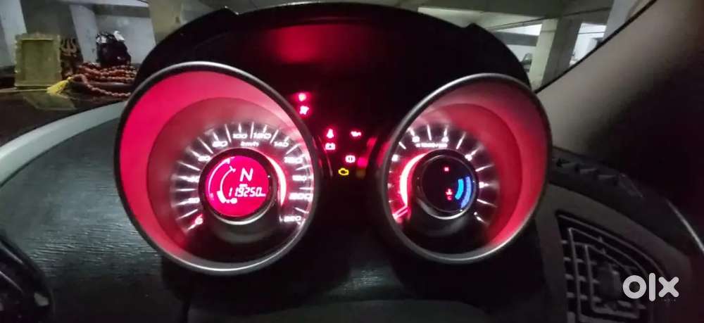Mahindra Xuv500 Diesel Well Maintained Very Good Condition