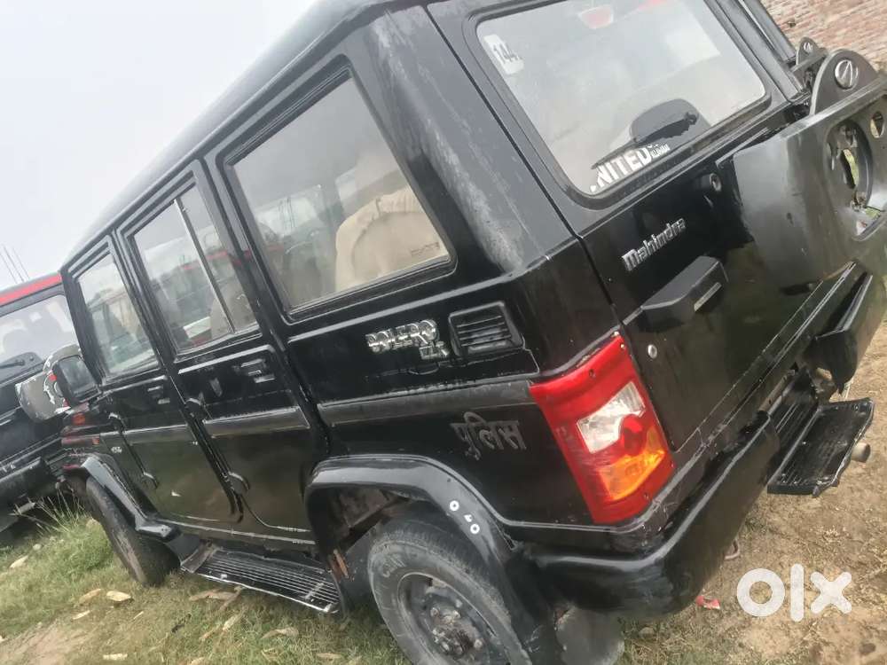 Mahindra Bolero 2017 New Condition Top Model Power Window All Tyre New