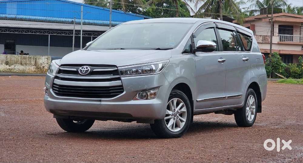 Toyota Innova Crysta