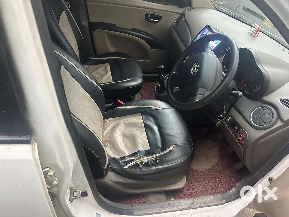 Hyundai I10 2017 Petrol 75000 Km Driven