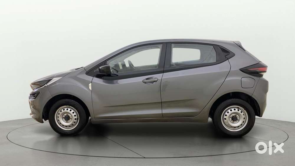 Tata Altroz Xe Petrol, 2022, Petrol