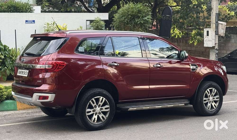 Ford Endeavour 3.2 Titanium 4x4 At, 2016, Diesel