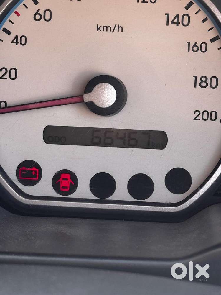 Automatic Hyundai I10  Petrol 66500 Km Driven