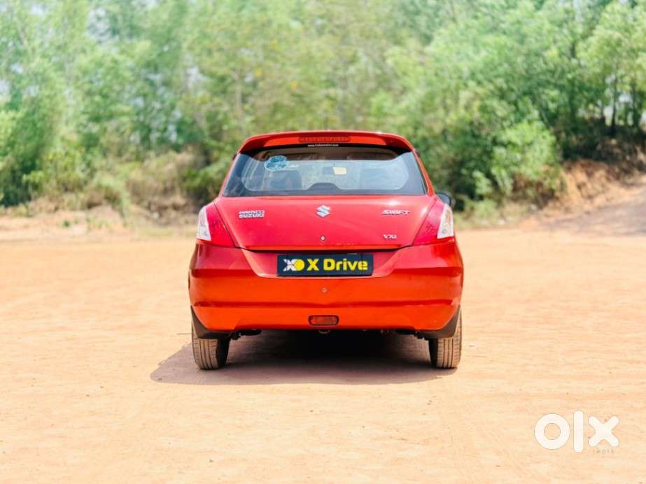 Maruti Suzuki Swift Vxi 1.2 Abs Bs-iv, 2014, Petrol