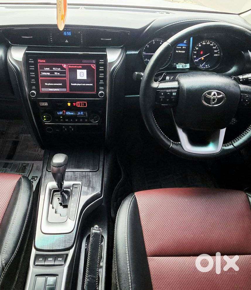 Toyota Fortuner Legender 4x2 At 2.8, 2025, Diesel