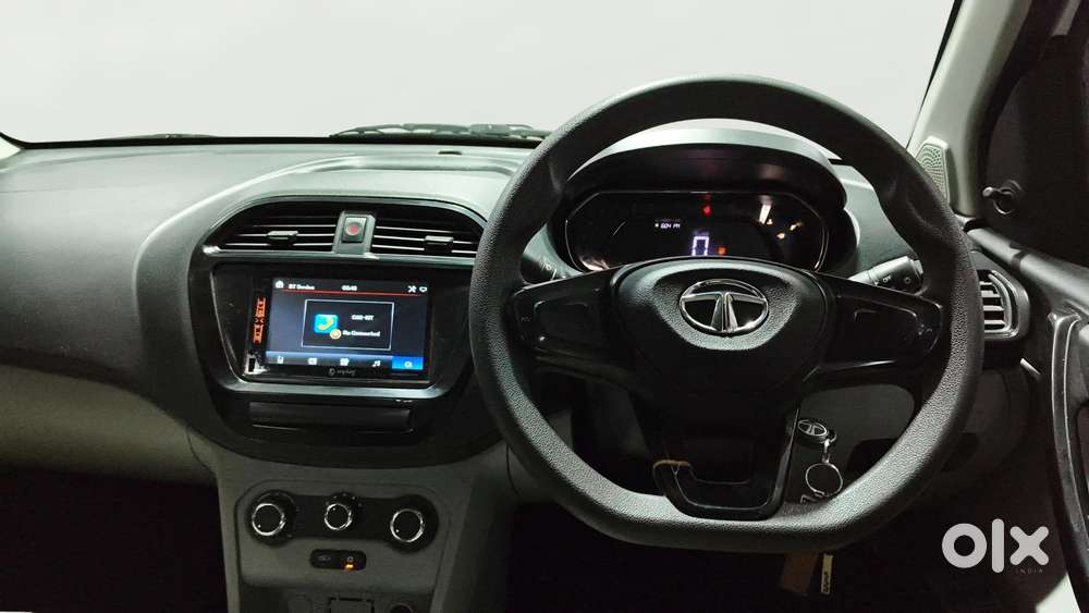 Tata Tiago Xe, 2020, Petrol