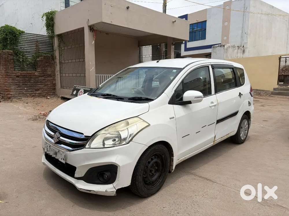 Maruti Suzuki Ertiga 2016 Diesel 173099 Km Driven