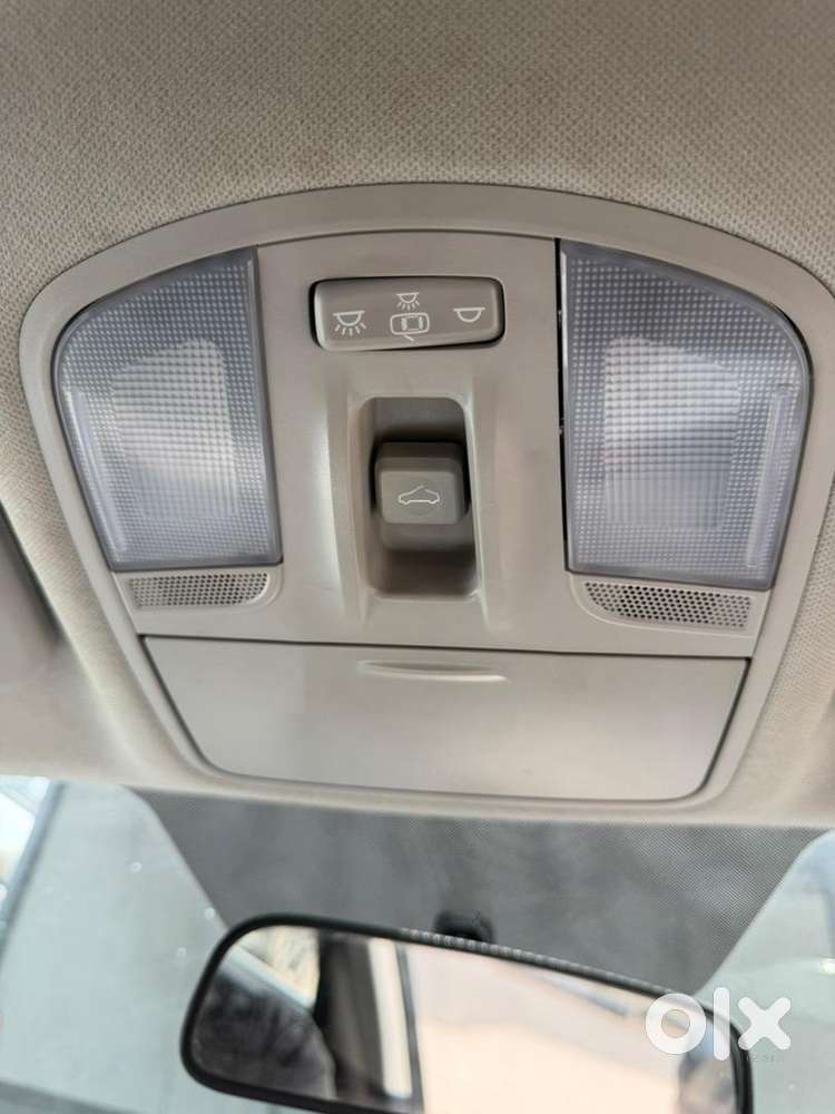 Kia Sonet 2023 Diesel Well Maintained..single Hand Driven..