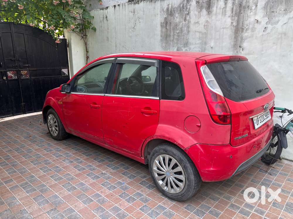 Ford Figo Petrol 2010